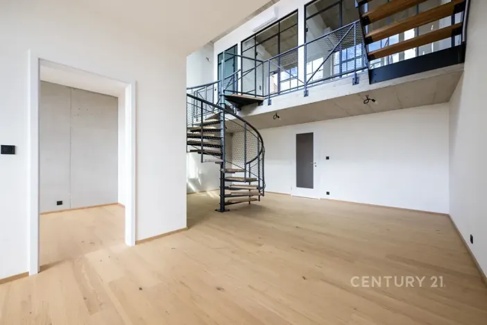 Prodej bytu 4+kk, Praha - Vysočany, Kolbenova, 90 m2