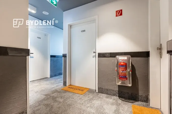 Pronájem bytu 1+kk, Praha - Střížkov, Děčínská, 22 m2