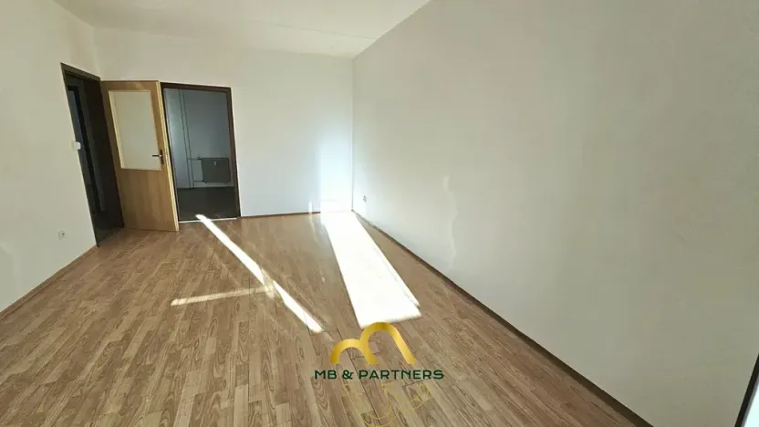 Prodej bytu 4+1, Chlum u Třeboně, Sídliště F. Hrubína, 87 m2