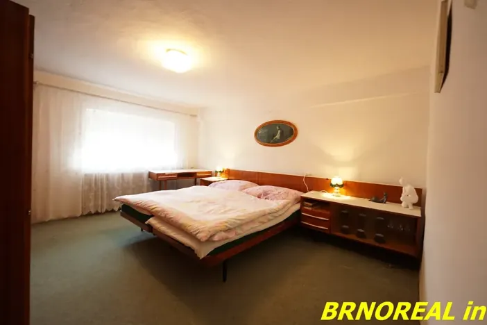 Prodej rodinného domu, Želeč, 237 m2