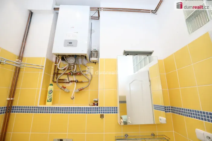 Prodej bytu 2+kk, Karlovy Vary, Krále Jiřího, 65 m2