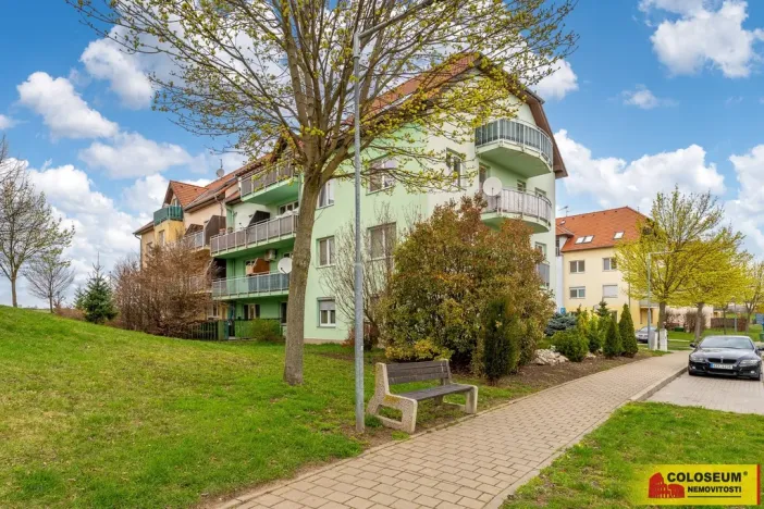 Prodej bytu 2+kk, Hustopeče, 59 m2