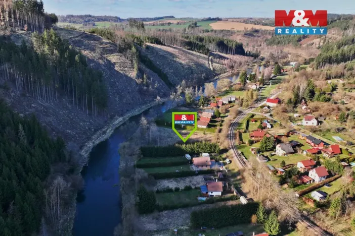 Prodej louky, Chřenovice, 990 m2