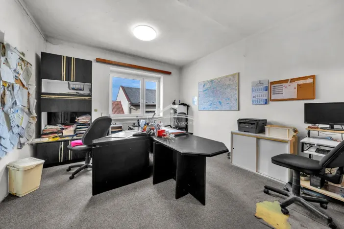 Prodej kanceláře, Havlíčkův Brod, Sázavská, 750 m2