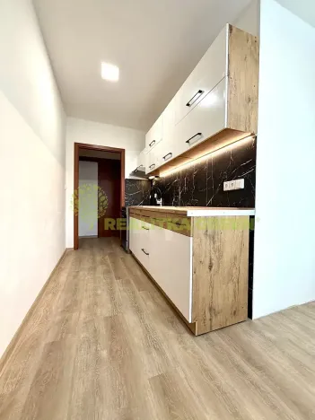 Pronájem bytu 3+1, Vsetín, Ohrada, 72 m2