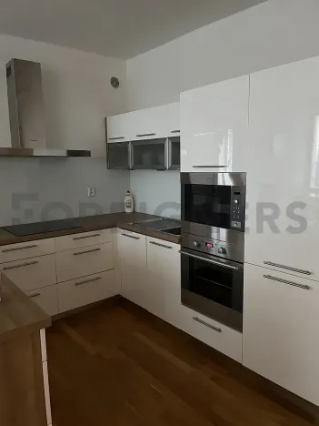 Pronájem bytu 3+kk, Pardubice, třída Míru, 110 m2