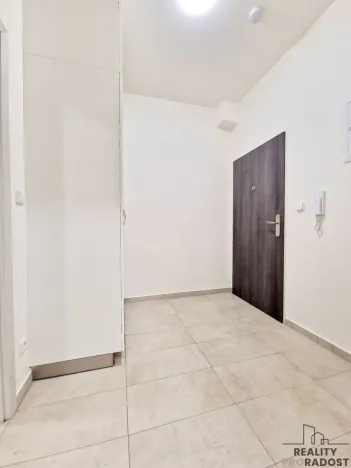 Pronájem bytu 2+kk, Brno, Provazníkova, 49 m2