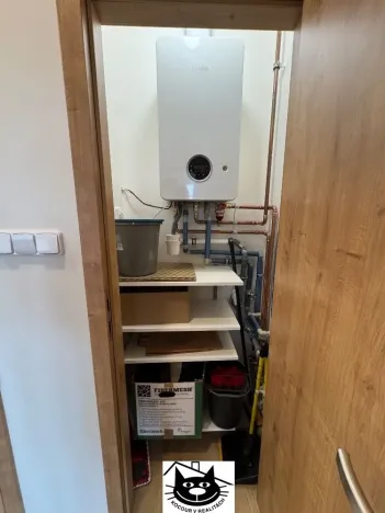 Pronájem bytu 2+kk, Praha - Podolí, Podolská, 62 m2