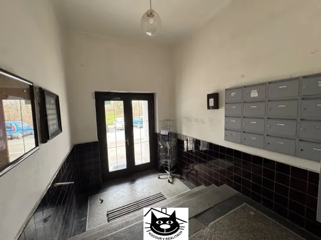 Pronájem bytu 2+kk, Praha - Podolí, Podolská, 62 m2