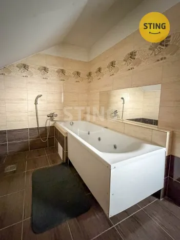 Prodej rodinného domu, Albrechtice, 180 m2