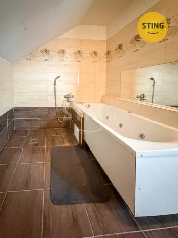 Prodej rodinného domu, Albrechtice, 180 m2