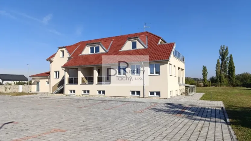 Prodej bytu 3+kk, Hevlín, 125 m2