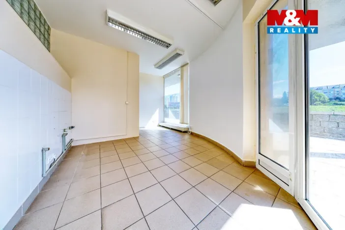 Pronájem obchodního prostoru, Písek, Čechova, 53 m2
