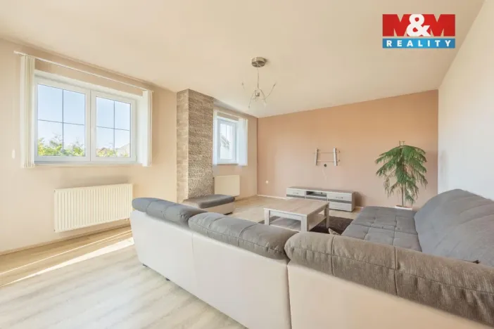 Prodej rodinného domu, Kamenná Lhota, 192 m2