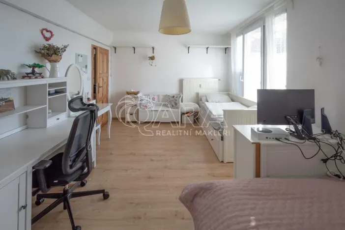 Prodej bytu 3+1, Neratovice, Čtvercová, 73 m2