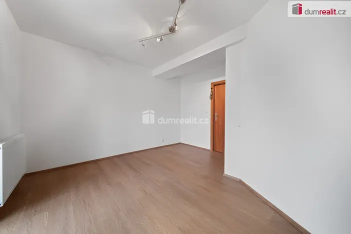 Prodej rodinného domu, Sluštice, 337 m2