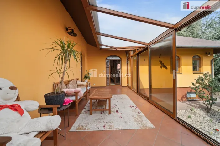 Prodej rodinného domu, Sluštice, 337 m2