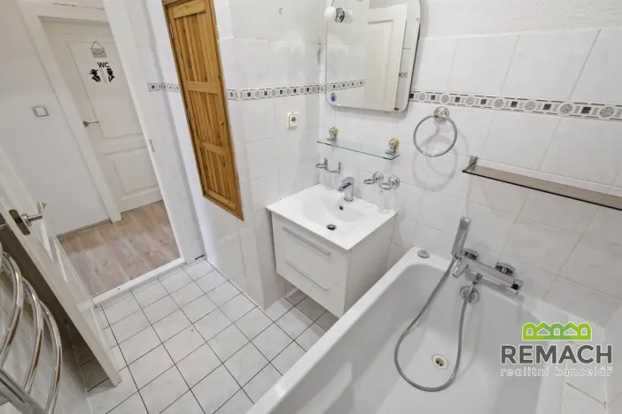 Prodej bytu 3+1, Uherské Hradiště, 28. října, 72 m2