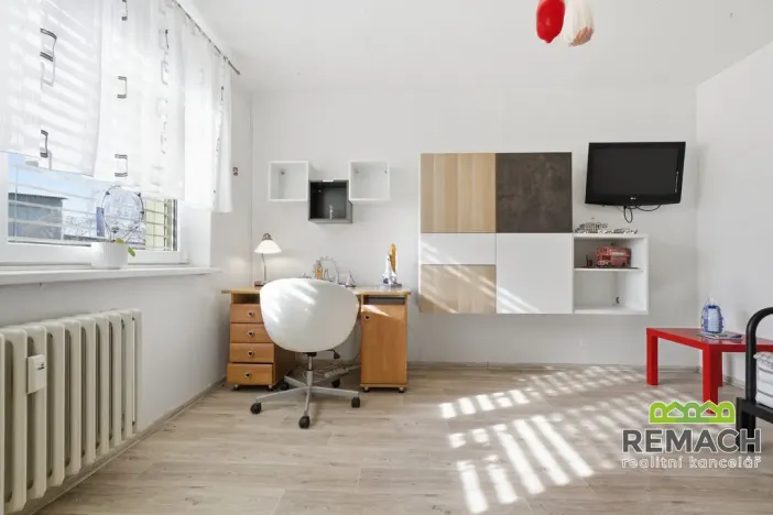 Prodej bytu 3+1, Uherské Hradiště, 28. října, 72 m2