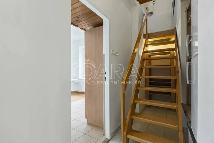 Pronájem rodinného domu, Říčany - Jažlovice, Hlavní, 104 m2