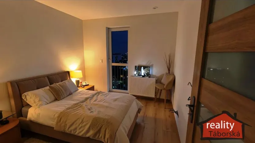 Prodej bytu 2+kk, Nupaky, Nupacká, 40 m2
