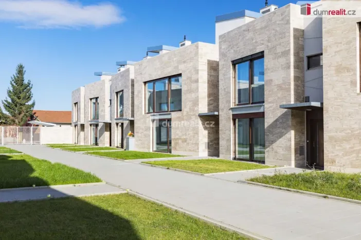 Prodej rodinného domu, Praha - Libuš, V Hrobech, 286 m2