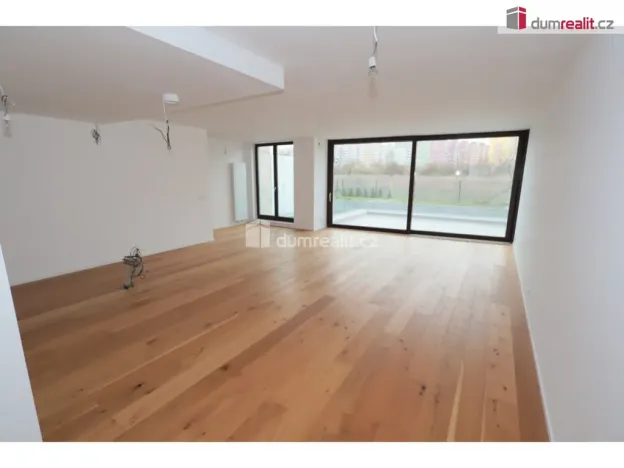 Prodej rodinného domu, Praha - Libuš, V Hrobech, 286 m2