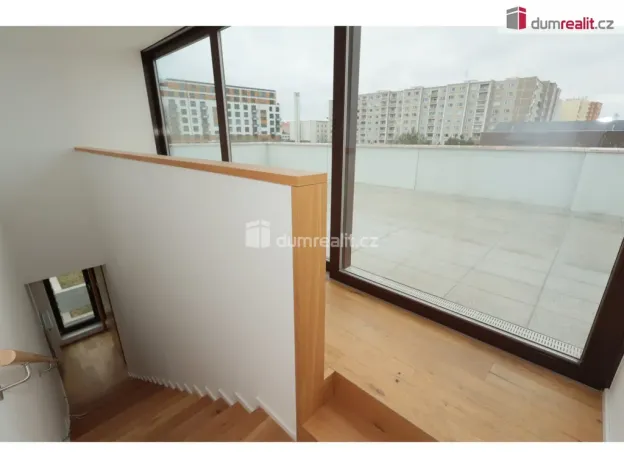 Prodej rodinného domu, Praha - Libuš, V Hrobech, 286 m2