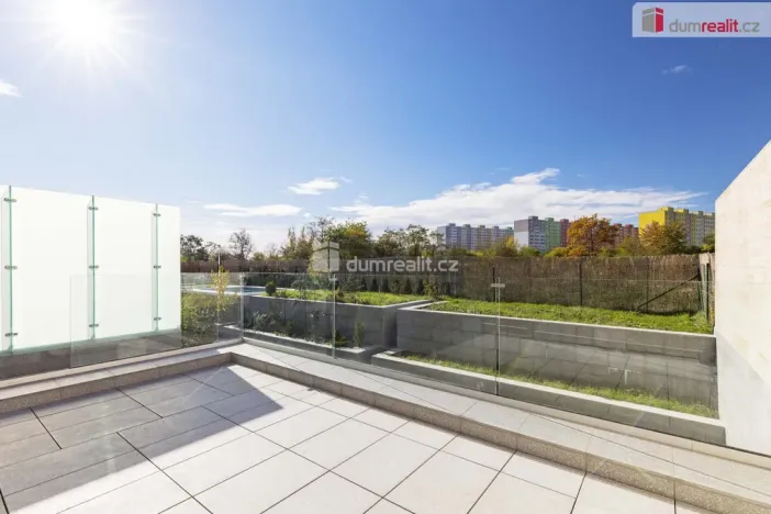 Prodej rodinného domu, Praha - Libuš, V Hrobech, 286 m2