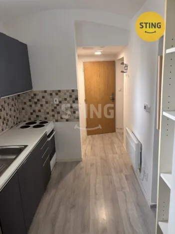 Pronájem bytu 2+1, Opava, Mírová, 40 m2