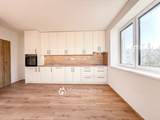 Pronájem bytu 2+kk, Znojmo, Vančurova, 48 m2