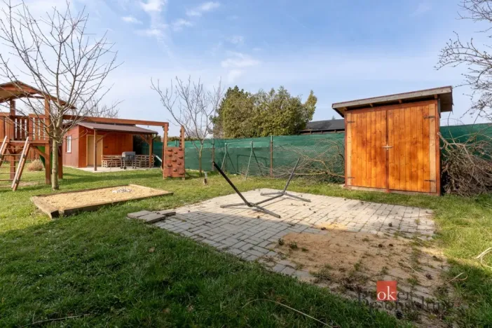 Prodej zahrady, Opava, 445 m2