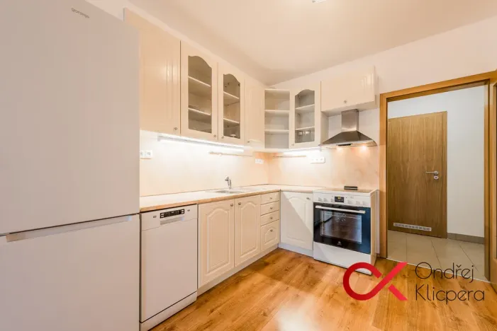 Pronájem bytu 2+kk, Říčany, Na Fialce, 66 m2