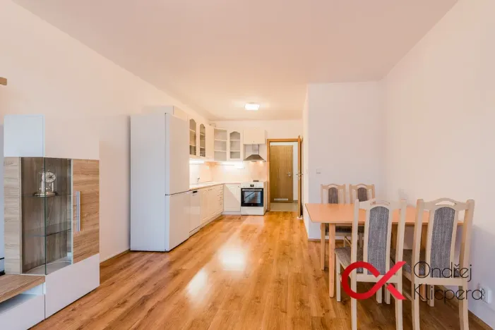 Pronájem bytu 2+kk, Říčany, Na Fialce, 66 m2