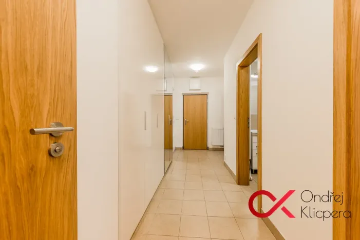 Pronájem bytu 2+kk, Říčany, Na Fialce, 66 m2