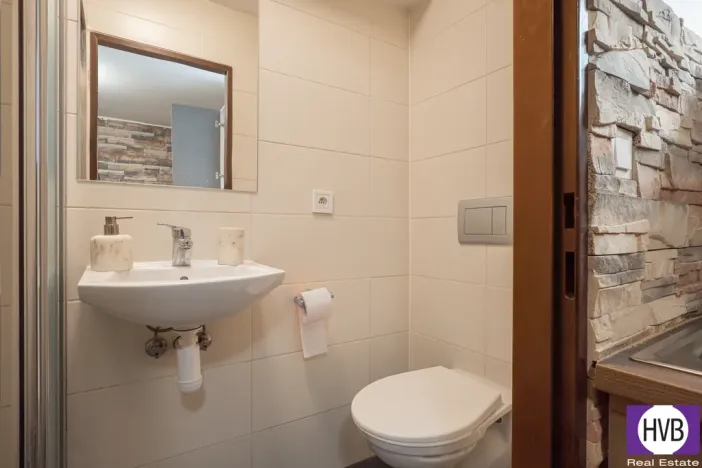 Prodej bytu 1+kk, Praha, Chvalská, 11 m2