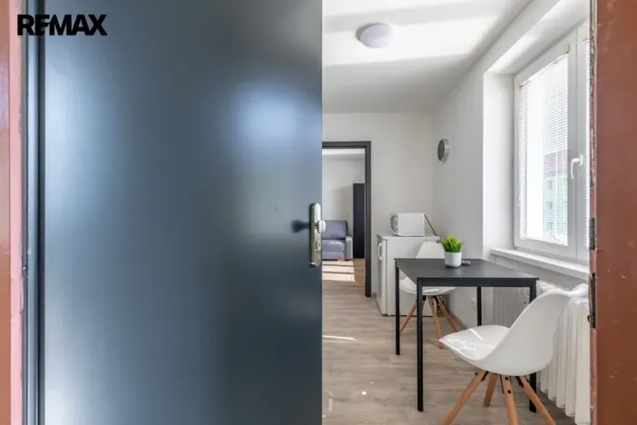 Pronájem bytu 1+1, Meziboří, Májová, 33 m2