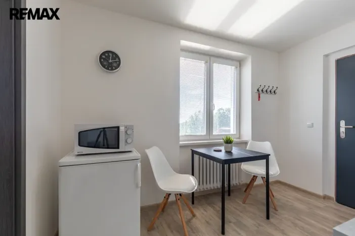 Pronájem bytu 1+1, Meziboří, Májová, 33 m2