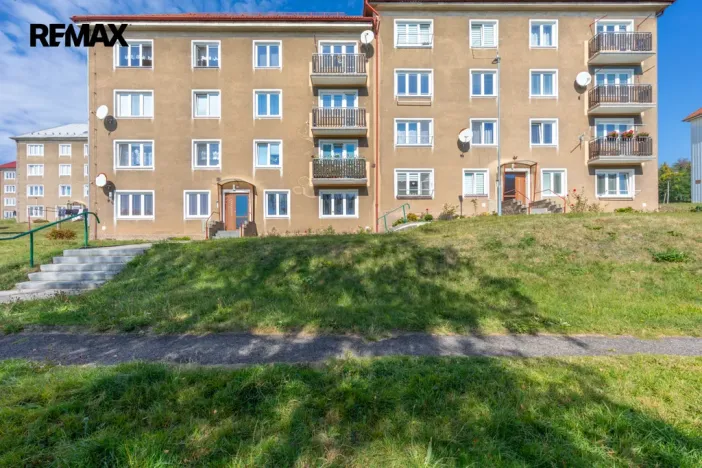 Pronájem bytu 1+1, Meziboří, Májová, 33 m2
