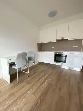 Pronájem bytu 1+kk, Olomouc, Edmunda Husserla, 34 m2