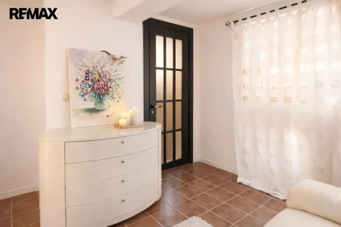 Prodej bytu 3+kk, Karlovy Vary, Křižíkova, 86 m2