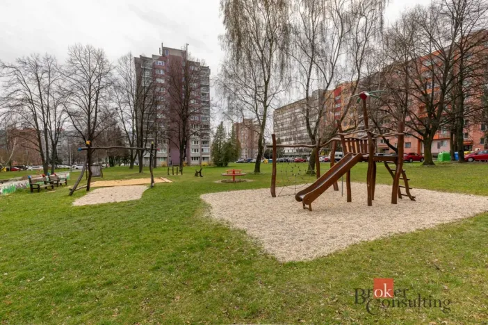 Prodej bytu 3+1, Ostrava - Poruba, Zdeňka Štěpánka, 68 m2