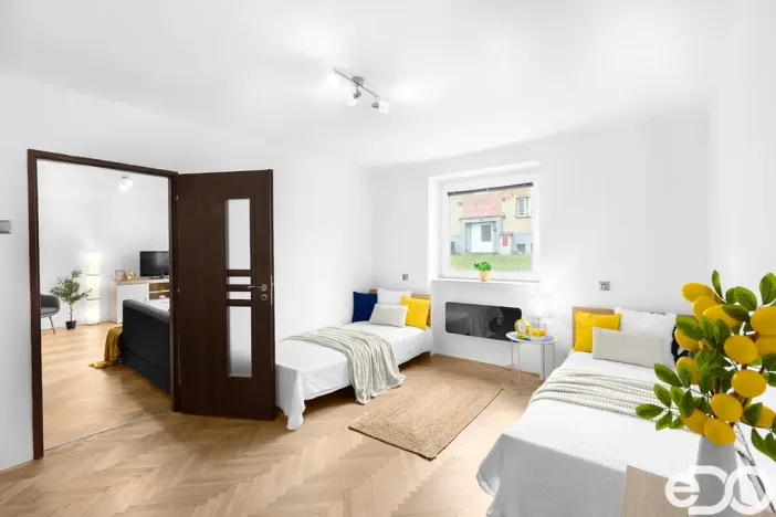 Prodej bytu 3+1, Chocerady - Komorní Hrádek, 83 m2