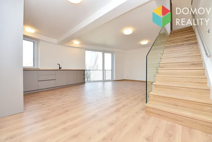 Pronájem bytu 4+kk, Beroun - Beroun-Město, Na Máchovně, 108 m2