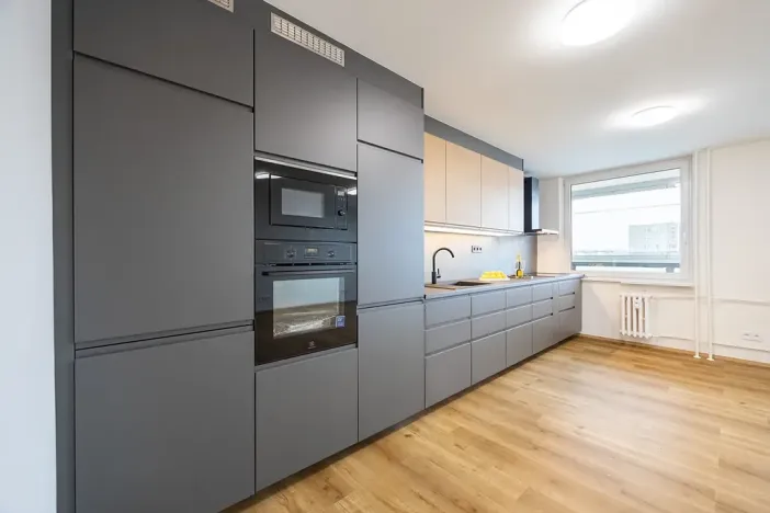 Prodej bytu 3+kk, Praha - Stodůlky, Bellušova, 81 m2