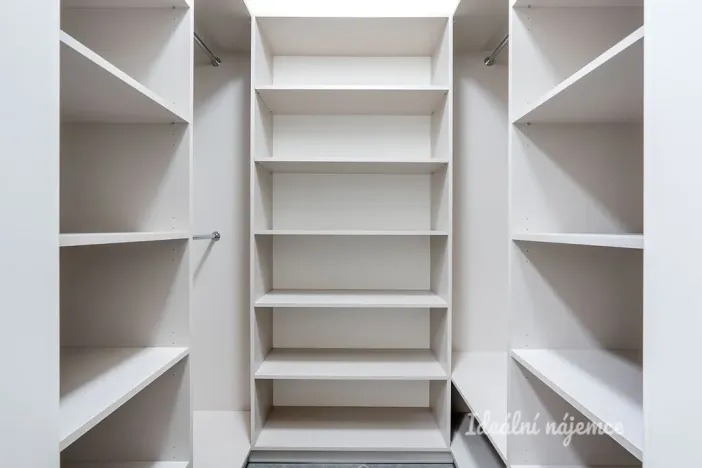 Pronájem bytu 2+kk, Praha - Prosek, Čakovická, 52 m2