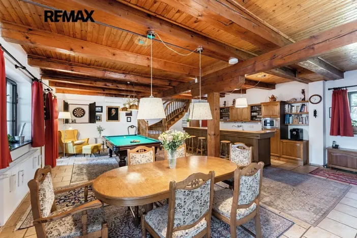 Prodej rodinného domu, Přelíc, 460 m2