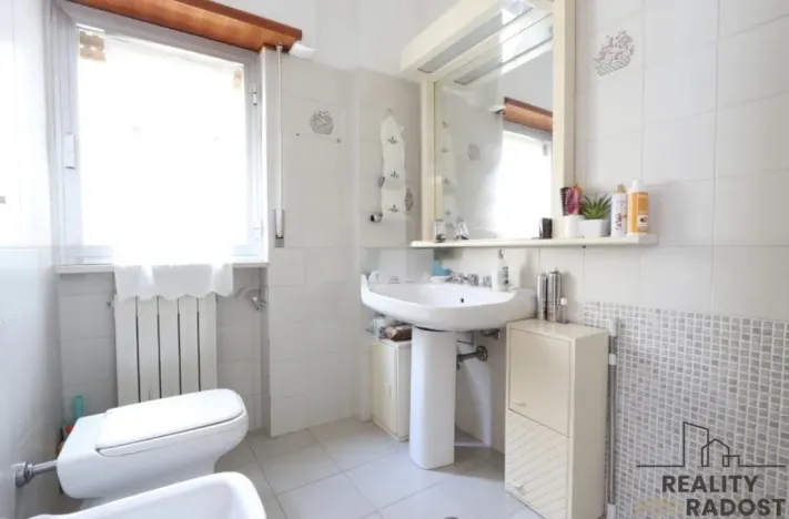 Prodej bytu 3+1, Villa Rosa,Itálie, 84 m2