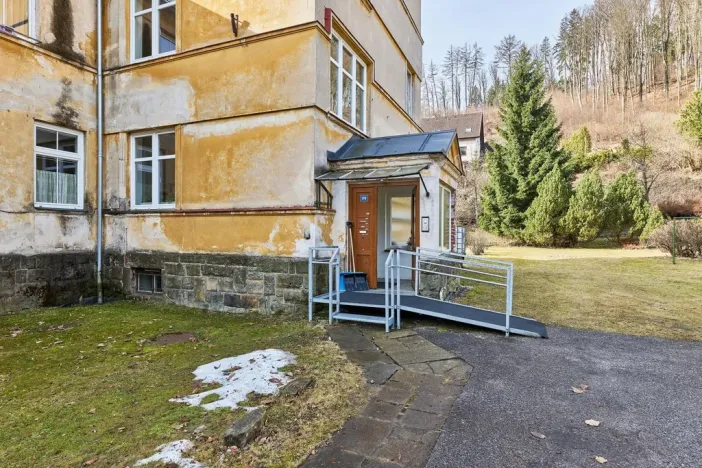 Prodej bytu 2+kk, Svoboda nad Úpou, Úpská, 48 m2