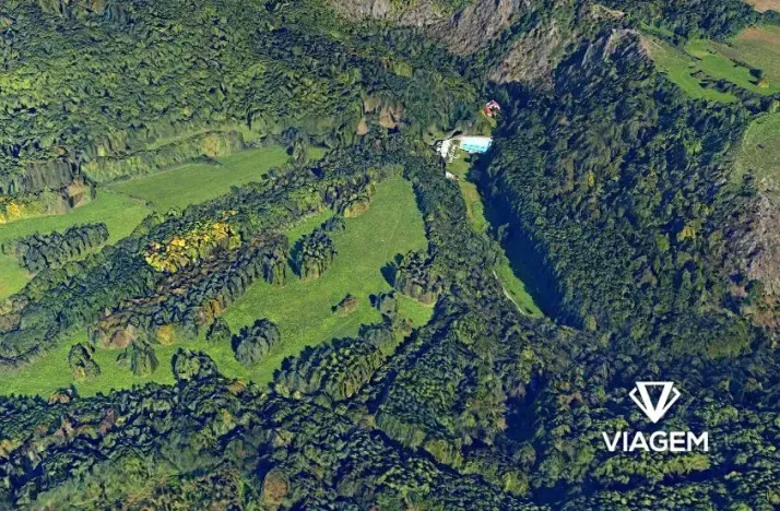 Prodej podílu pozemku, Praha - Liboc, 3116 m2